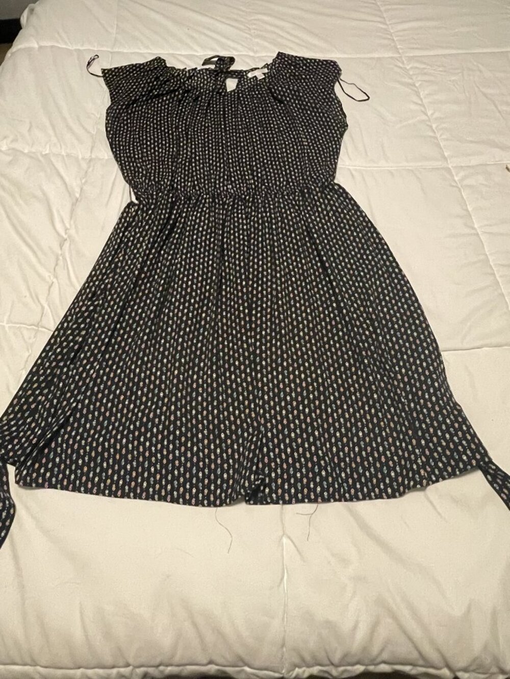 Lauren Conrad Smocked Waist Dress – Wrap Tie Belt, Lightweight (Size L)